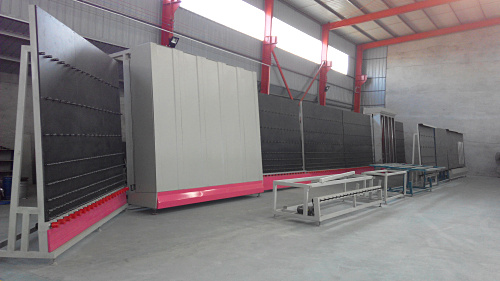 91香蕉视频污污機械-LBP2500中空玻璃生產線(內外合片板壓)